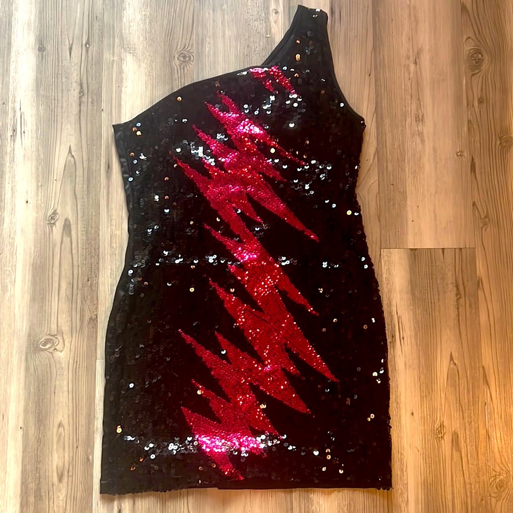 Sequin Lightning Bolt Coctail Dress! Perfect for a night on the town!
